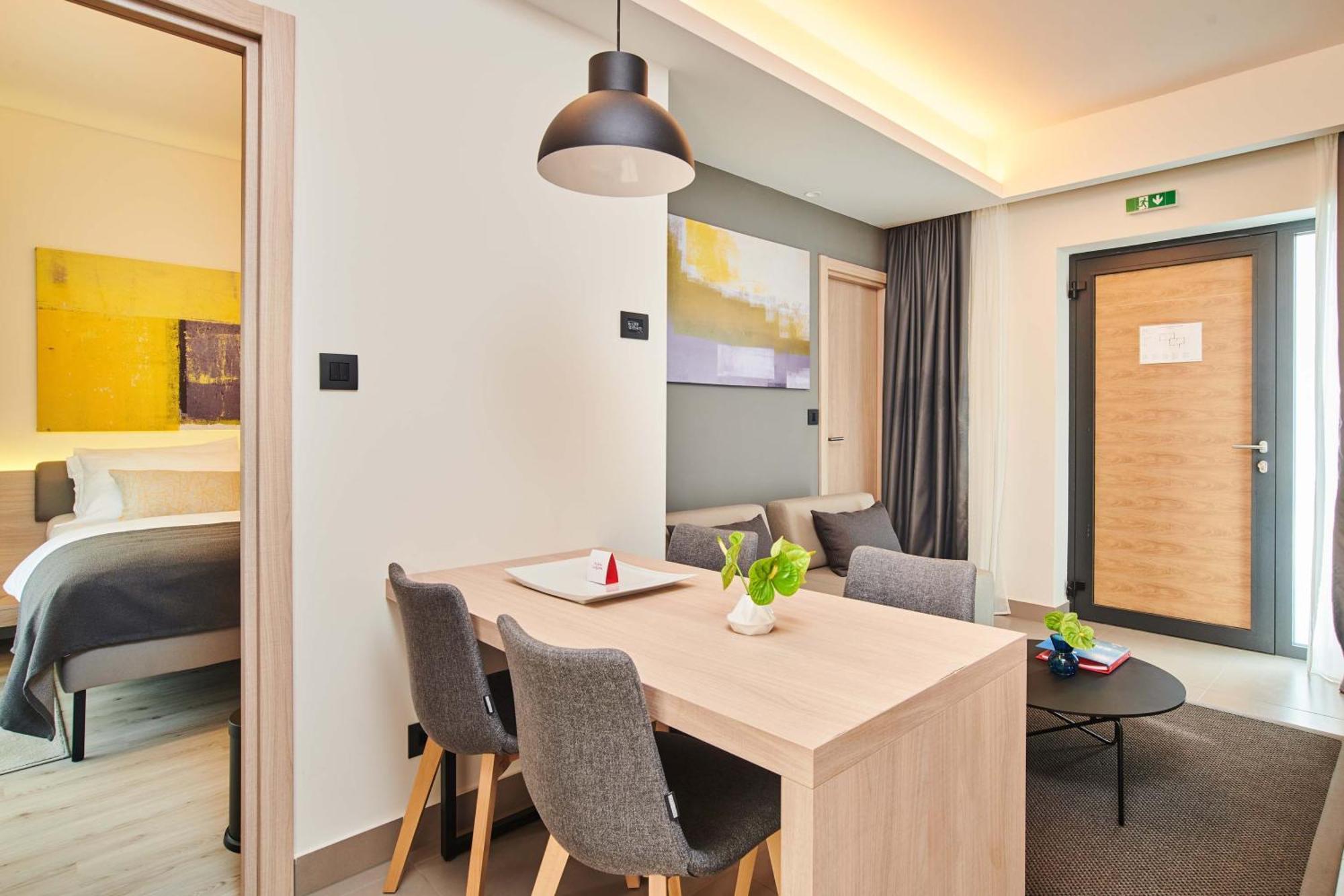 Apartments Park Plava Laguna 波雷奇 外观 照片